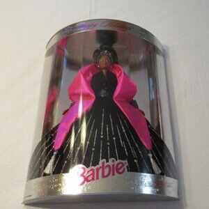 1998 Mattel HAPPY HOLIDAYS Black BARBIE Doll SPECIAL EDITION, Orig. Unopened Box